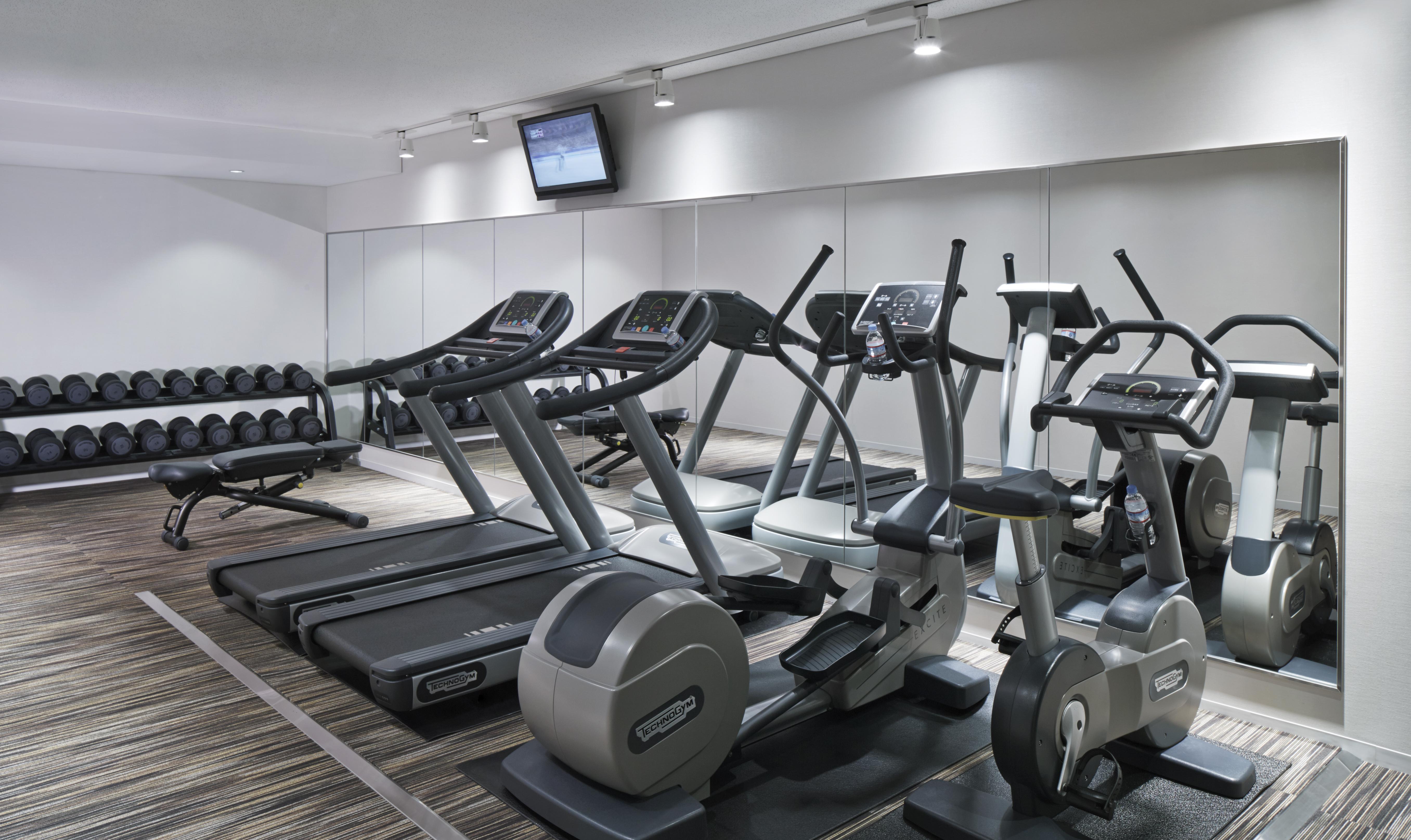 Courtyard By Marriott Tokyo Station Hotell Exteriör bild